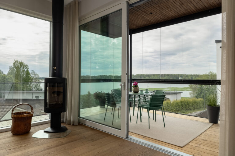 taittuva_lasitus_panoraama_matala_02